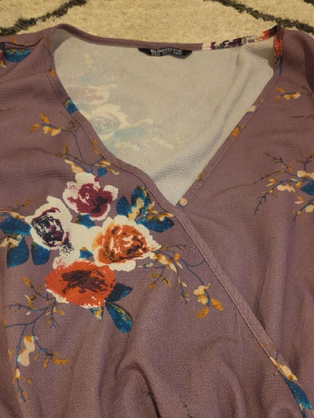 BloomChic Lavender Purple Floral Surplice Peplum Tunic - Picture 2 of 5